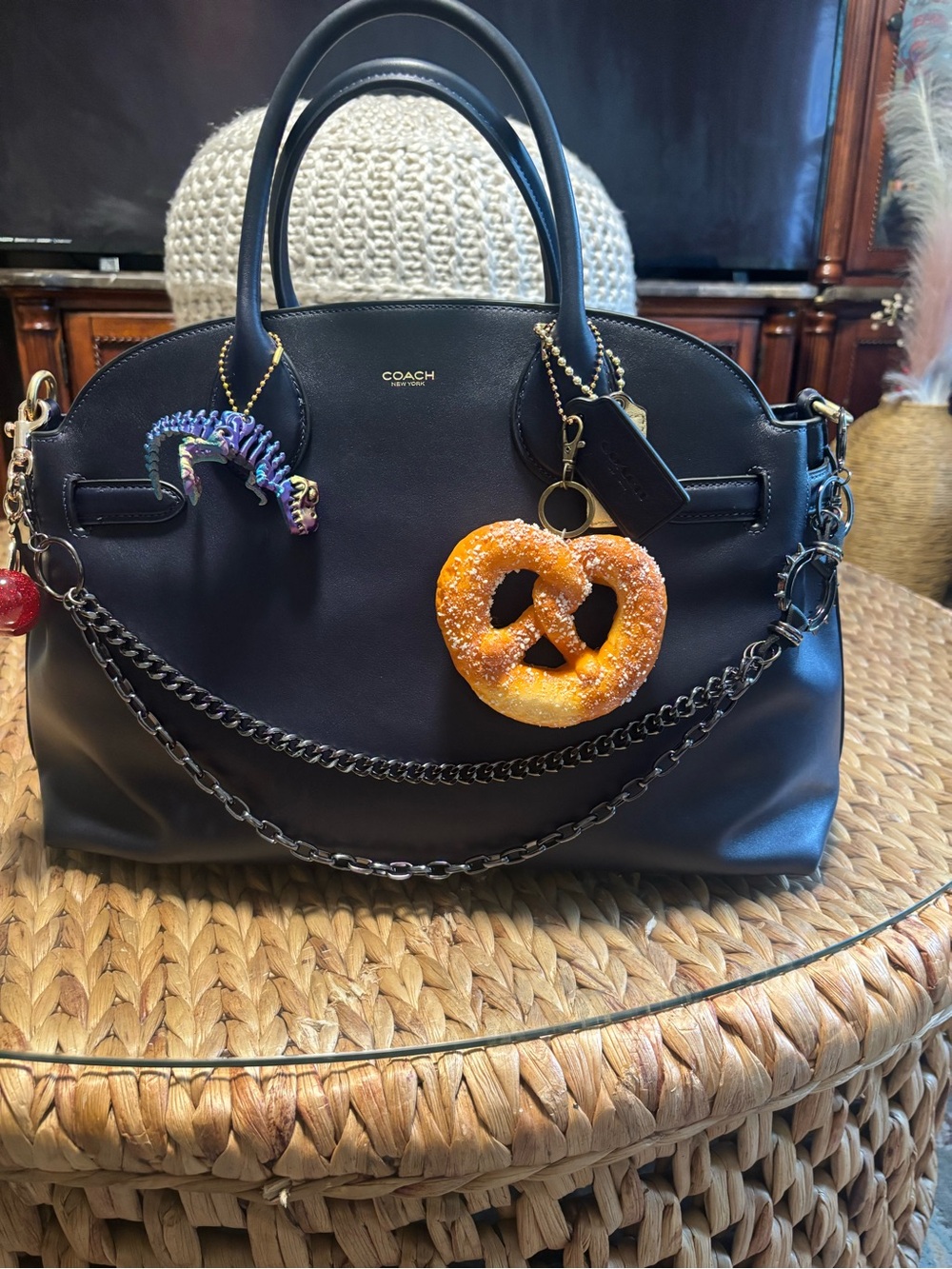 Coach Empire 40 Navy Leather Satchel with Gold Hardware - Picture 2 of 14